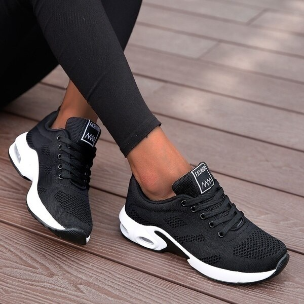 Fuma™ | Ultrabequeme orthopädische Sneaker für 2025