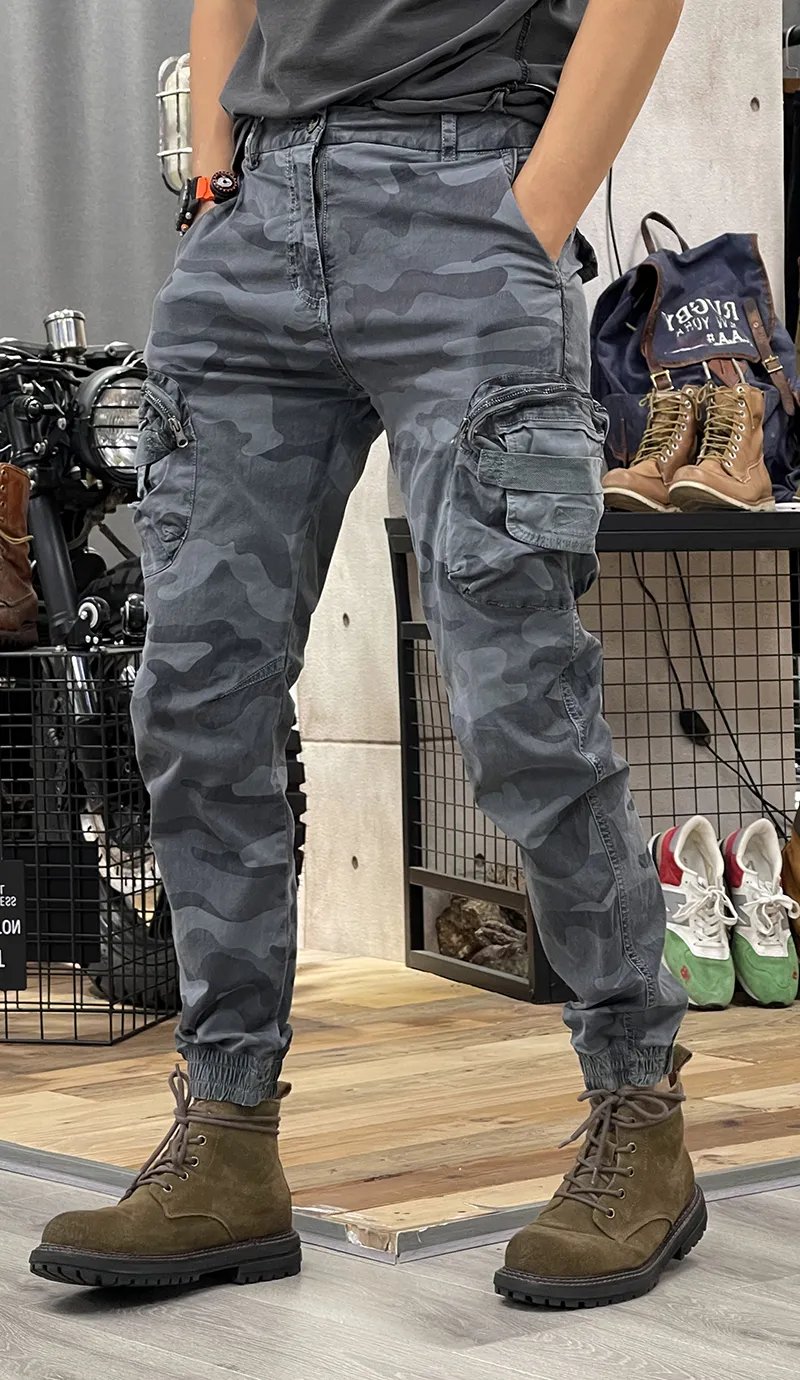 Strider™ Cargo | Distressed Slim Fit Biker Jeans