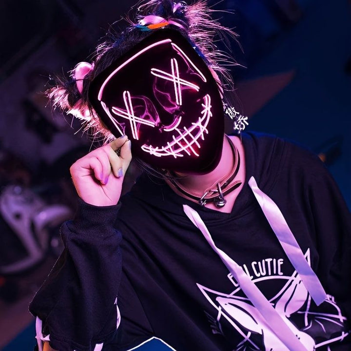 EasyScare™ – Realistische Halloween-Maske für gruselige Auftritte