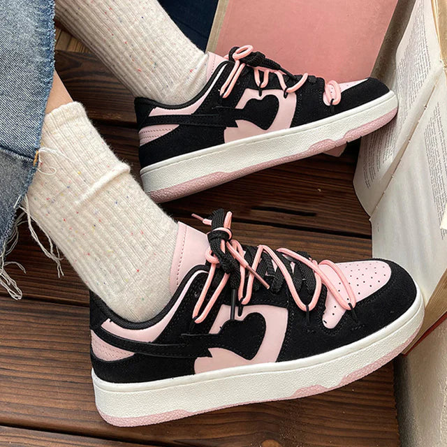 BellaHeart™ Sneakers