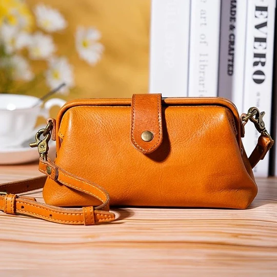 Vicky's™ - Handgefertigte Retro-Tasche