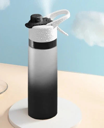 SprayBottle™ – 2-in-1 Sprühflasche und Wasserflasche