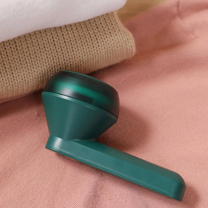 Fussel-Relief™ – Wiederaufladbarer Fusselentferner für saubere Kleidung