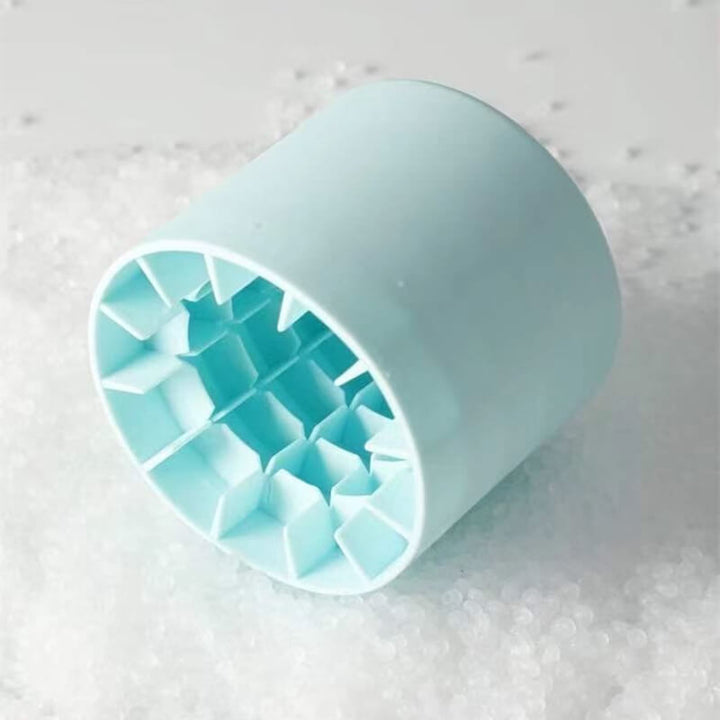 Freeze™ - Tragbarer Silikon-Eiswürfelform mit Deckel für perfekte Eiswürfel