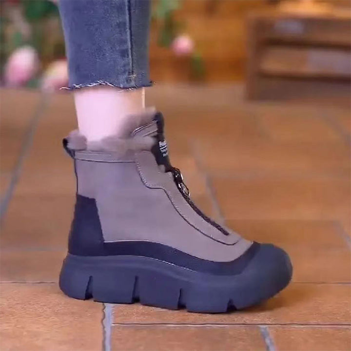 FrostWalk™ – Wasserdichte & Warme Winterstiefel für ultimativen Komfort